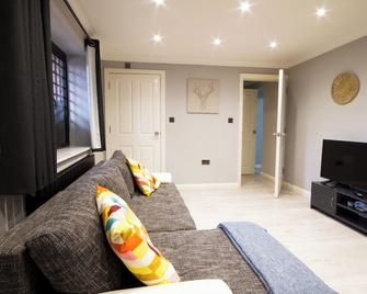 Modern flat in Wellingborough - Wellingborough - Living room
