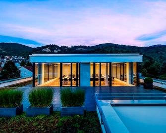 Midori - The Green Guesthouse - Dossenheim - Building