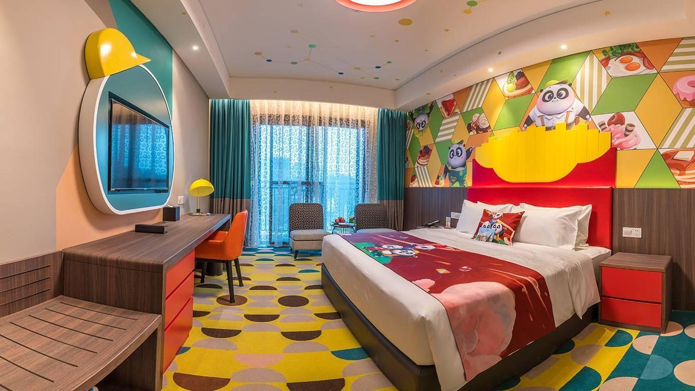 Chimelong Panda Hotel