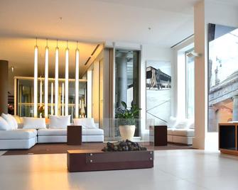 Melia Berlin - Berlin - Lobby