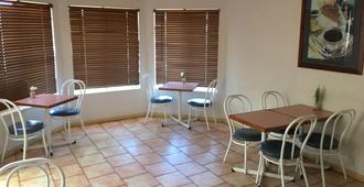 Across Country Motel and Serviced Apartments - Dubbo