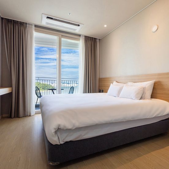 Ocean Soleview Hotel image 1