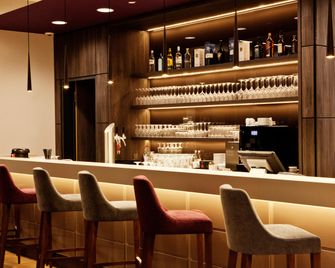 Hampton by Hilton Dortmund Phoenix See - Dortmund - Bar