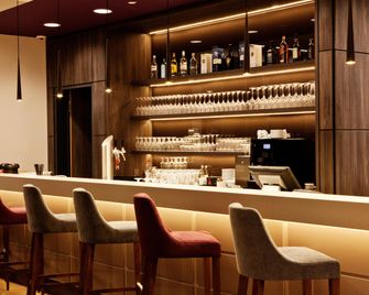 Hampton by Hilton Dortmund Phoenix See - Dortmund - Bar