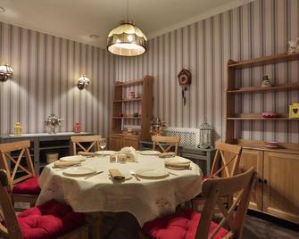 Sosnovy Bor Ivanovo - Ivanovo - Dining room
