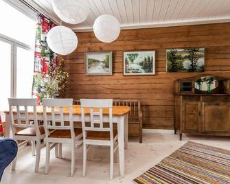 Pikisaari Guesthouse - Oulu - Eetruimte