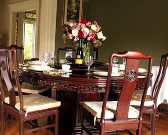The Catskills B & B - Stamford - Comedor