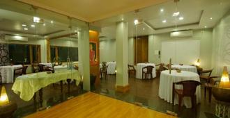 The Habitat Shillong Guest House - 西隆 - 餐廳
