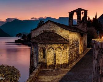 Old Borgo Vico - كومو - مبنى