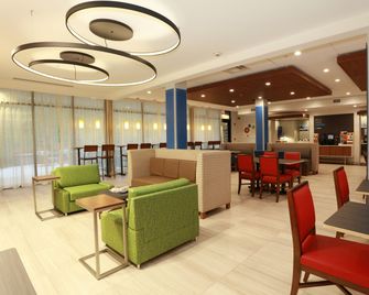 Holiday Inn Express Oneonta By IHG - Oneonta - Restaurace