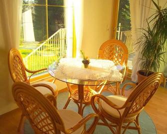Haustost - Apartment Tost - Neugersdorf - Restaurante