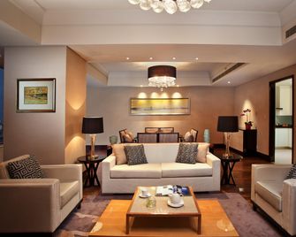 Intercontinental Hotels Wuxi By IHG - Wu-si - Salónek
