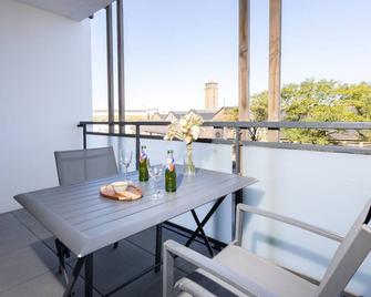 Nice apartment for 6 guests with WIFI, TV and terrace - Saint-Malo - Balcony