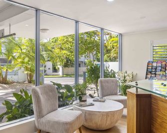Rimini Holiday Apartments - Noosaville