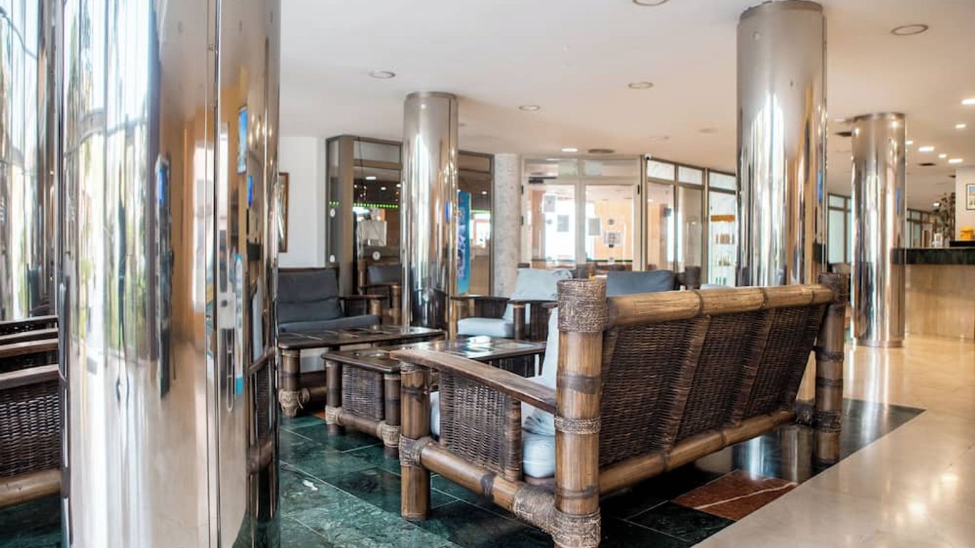 Villa De Adeje Beach