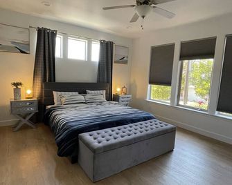 Family friendly Grover Beach house located blocks from the ocean. - Grover Beach - Bedroom