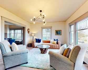 Tacoma Garden Hideaway - Tacoma - Sala de estar