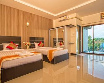 Phuthan Hotel - Nam Rop - Bedroom