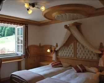 Garni Val De Costa - Canazei - Bedroom