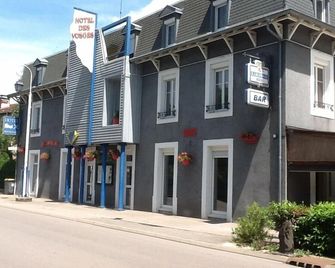 Hôtel Des Vosges - Contrexéville - Gebäude