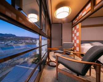 Kuwano ya - Ukiha - Balkon