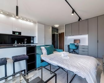 Wilczak 20B Stylish Apartment by BookingHost - Poznan