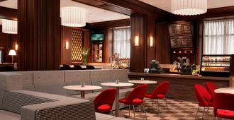 Courtyard by Marriott St. Louis Downtown/Convention Center - St. Louis - Bar
