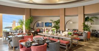 Novotel Bahrain Al Dana Resort - Manama - Restaurang
