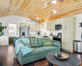 ذا لودجز آت إدن ريزيرف - ويليامستاون (كنتاكي) - غرفة معيشة