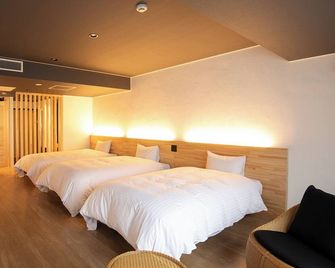 Kochi Sunrise Hotel - Kochi - Bedroom