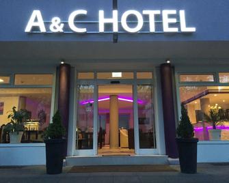 Skyline Hotel Hannover - Hannover - Building