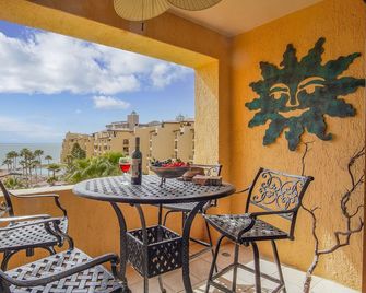 Princesa Resort D-402 Beach Made Me Do It Amazing Ocean View Condo - Puerto Penasco - Balcon