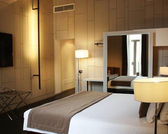 Piazza del Gesù Luxury Suites - Rome - Bedroom
