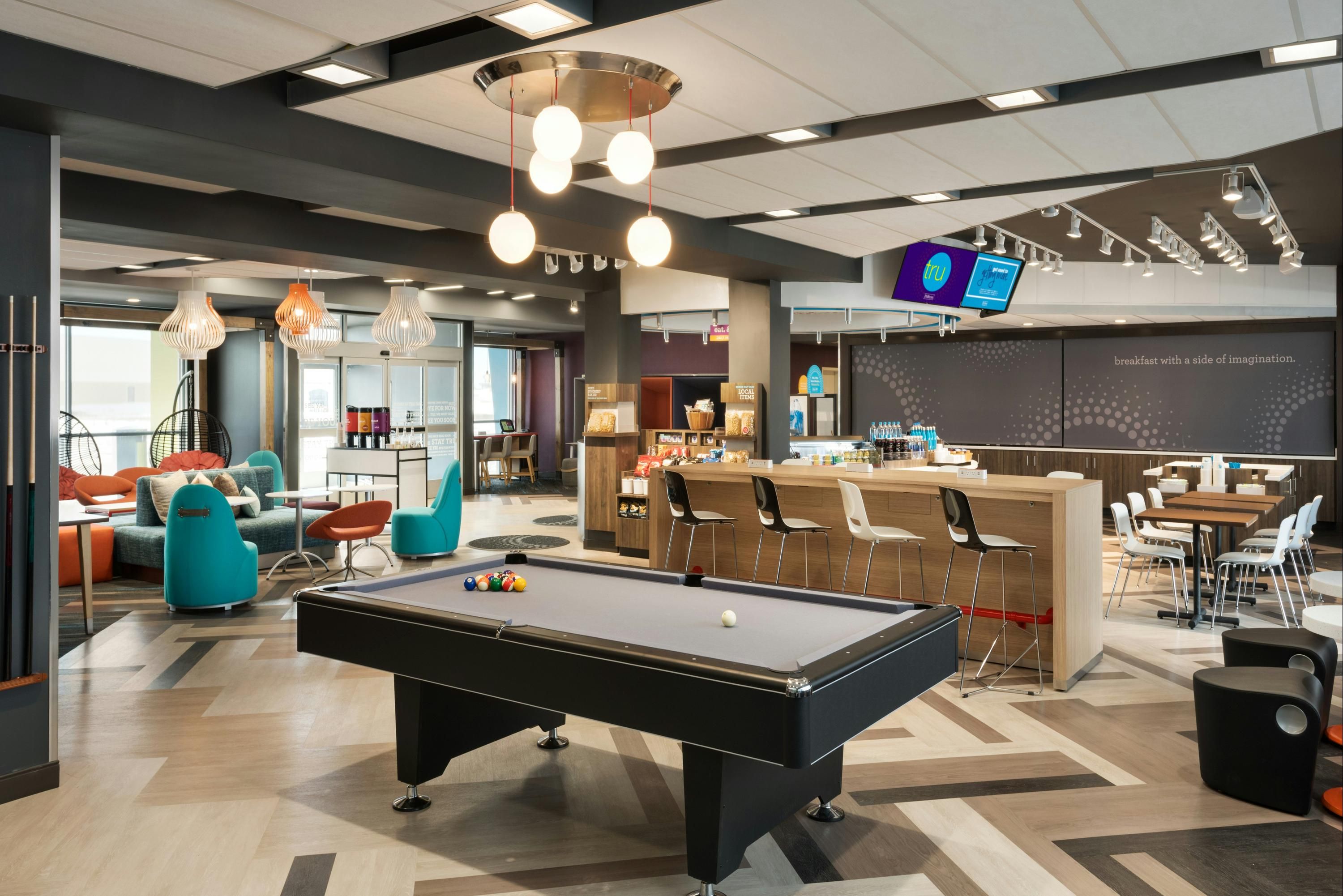 Tru by Hilton Cedar Rapids Westdale - Cedar Rapids