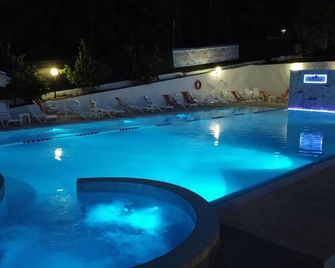 Villaggio Elisena - Vieste - Uima-allas