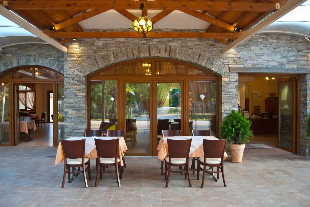 يانيس ريزورت هوتل