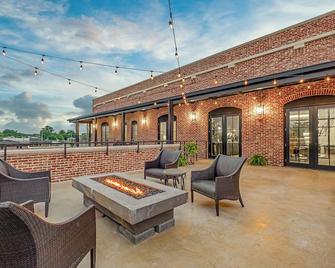 The Wallace Suite | 5 Minutes from I65 | In the heart of Cullman - Cullman
