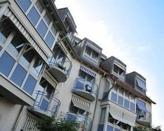 Akzent Hotel Torgauer Hof - Sindelfingen - Rakennus