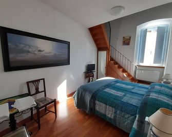 Camere Carli - Asís - Habitación