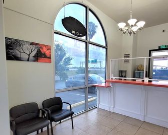 La Vista Motel - Brownsville