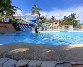 Jsjs Mountain Resort Powered By Cocotel - Argao - Pool