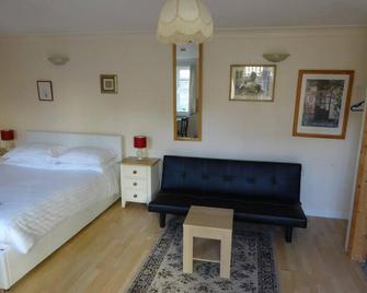 Lantern House - Cambridge - Bedroom