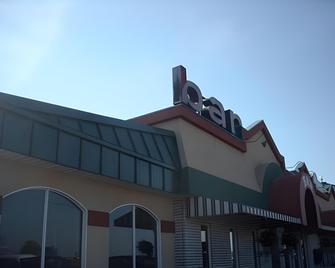 Complexe Hotelier Le 55 - Bécancour - Gebäude