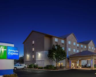 Holiday Inn Express Columbus - Ohio Expo Center, An IHG Hotel - Columbus - Building