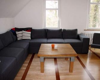 Ferienwohnung Teufelsmauer Waldhaus - Blankenburg (Harz) - Wohnzimmer