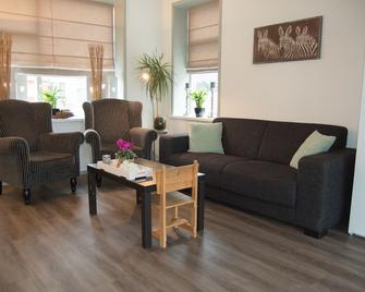 Bed en breakfast Uitrust - Zoutkamp - Living room