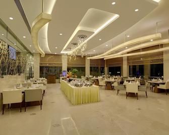 Hotel Babylon International - Raipur - Ravintola