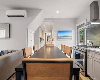 Modern, Private Patio, Walk to Town! - Provincetown - Küche