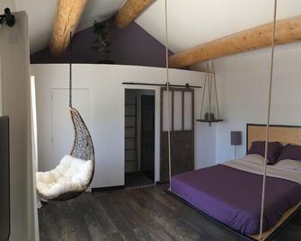 La Datcha Delicatessen - Tulette - Bedroom
