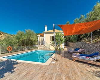 Kosyforema Villas - Gialova - Pool